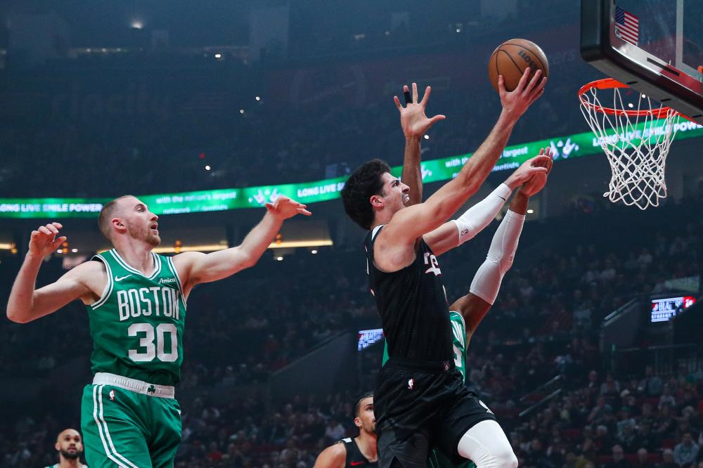 为足球界提 为足球界提