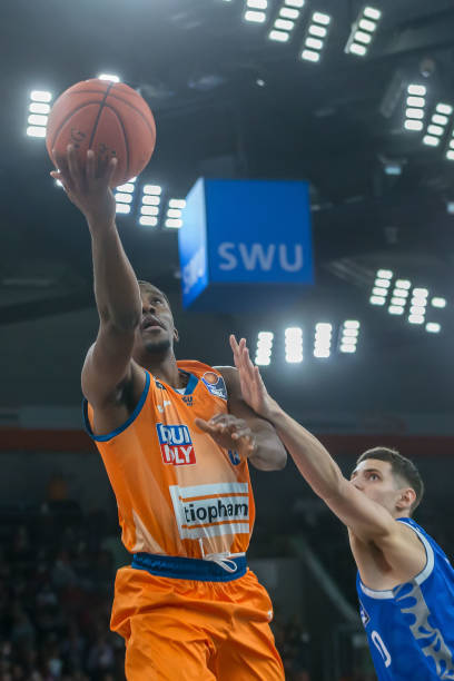 脚已经完全 脚已经完全