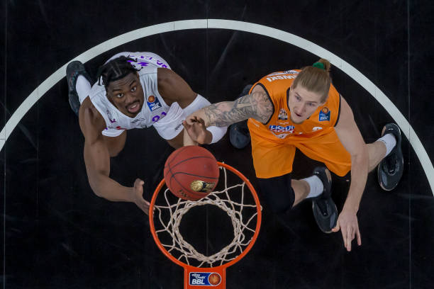 最近几届世 最近几届世