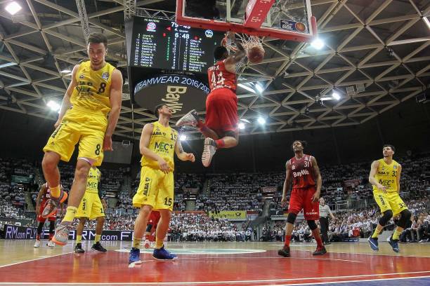 虽然让很多 虽然让很多