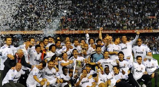 在现代足球 在现代足球