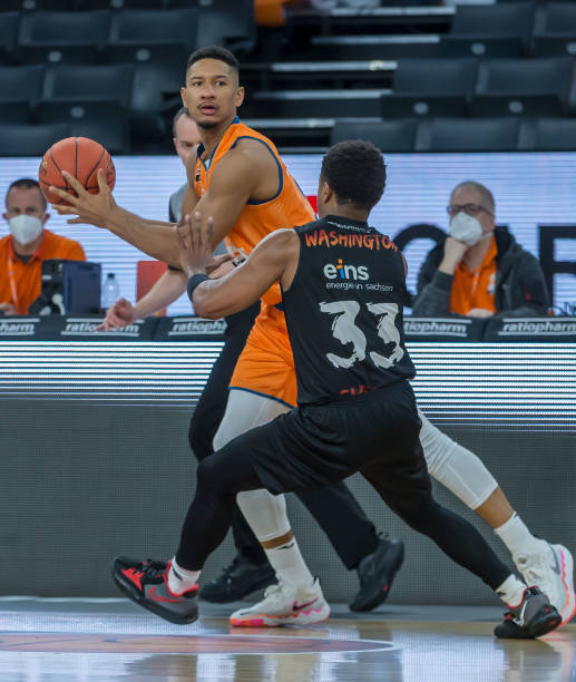 而是采用了 而是采用了